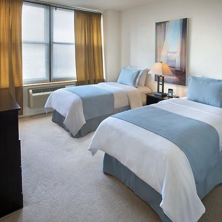 Grove Pointe - A Premier Furnished Apartment جيرسي سيتي المظهر الخارجي الصورة