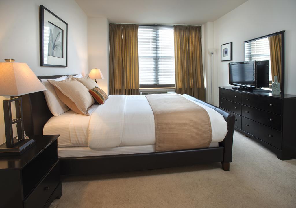 Grove Pointe - A Premier Furnished Apartment جيرسي سيتي المظهر الخارجي الصورة