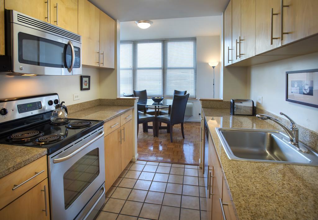 Grove Pointe - A Premier Furnished Apartment جيرسي سيتي الغرفة الصورة